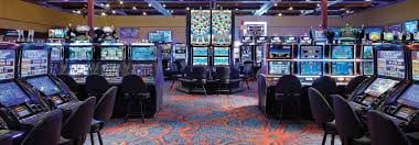 QQRP88 fitur kasino live streaming HD dealer profesional sistem adil tersertifikasi